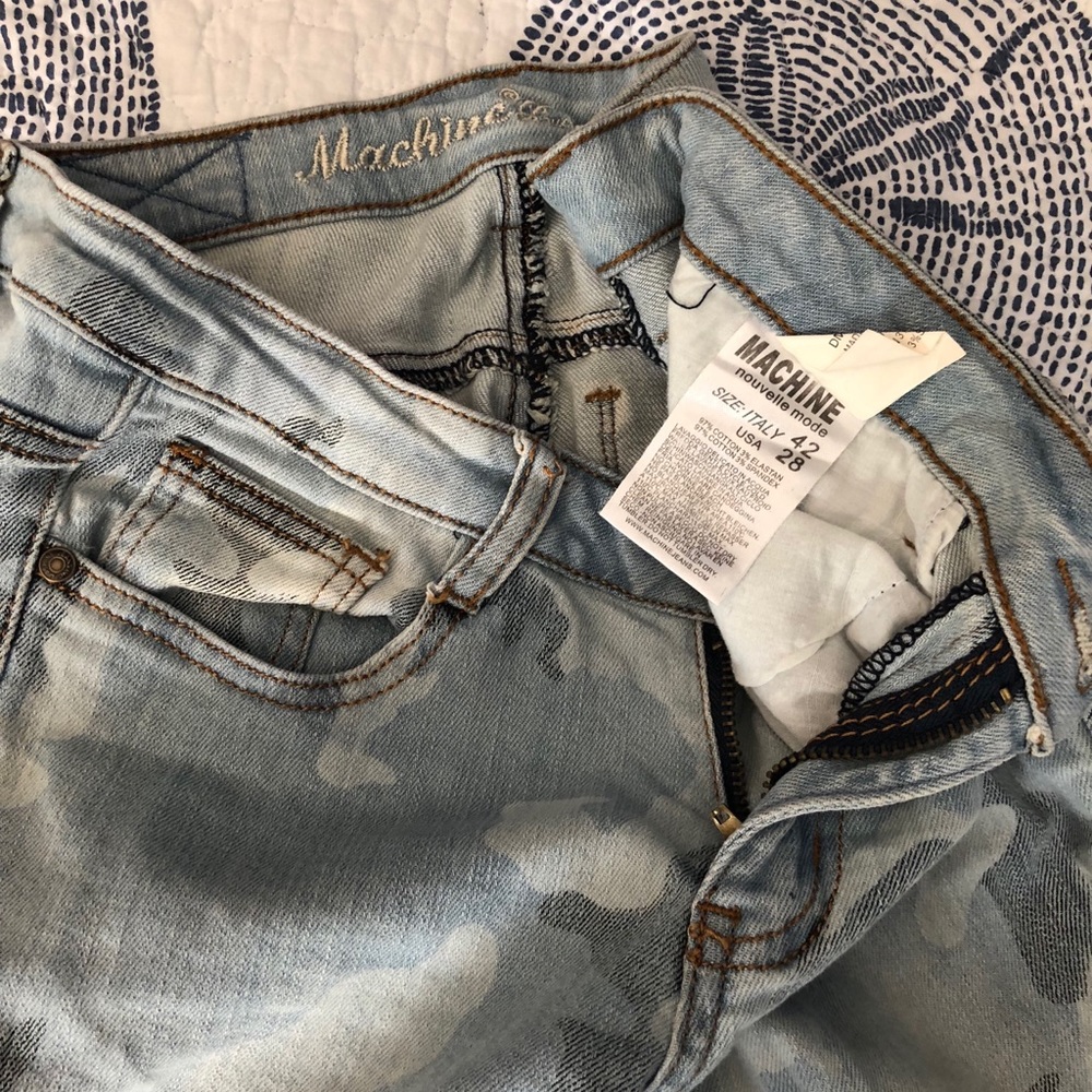 Machine light denim camouflage skinny jeans